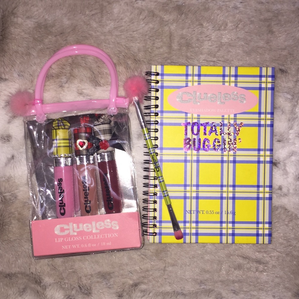 Clueless Makeup Kit💗